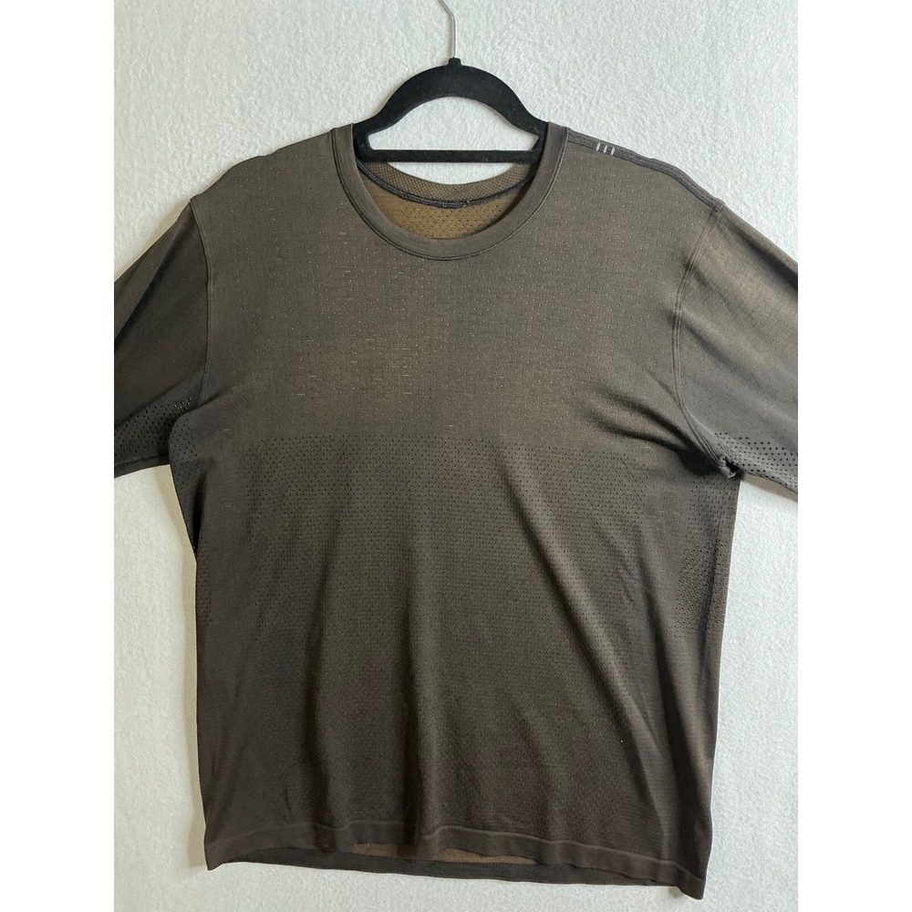 Lululemon Top Women's Large Metal Vent‎ Tech Athletic Top Breathable Running